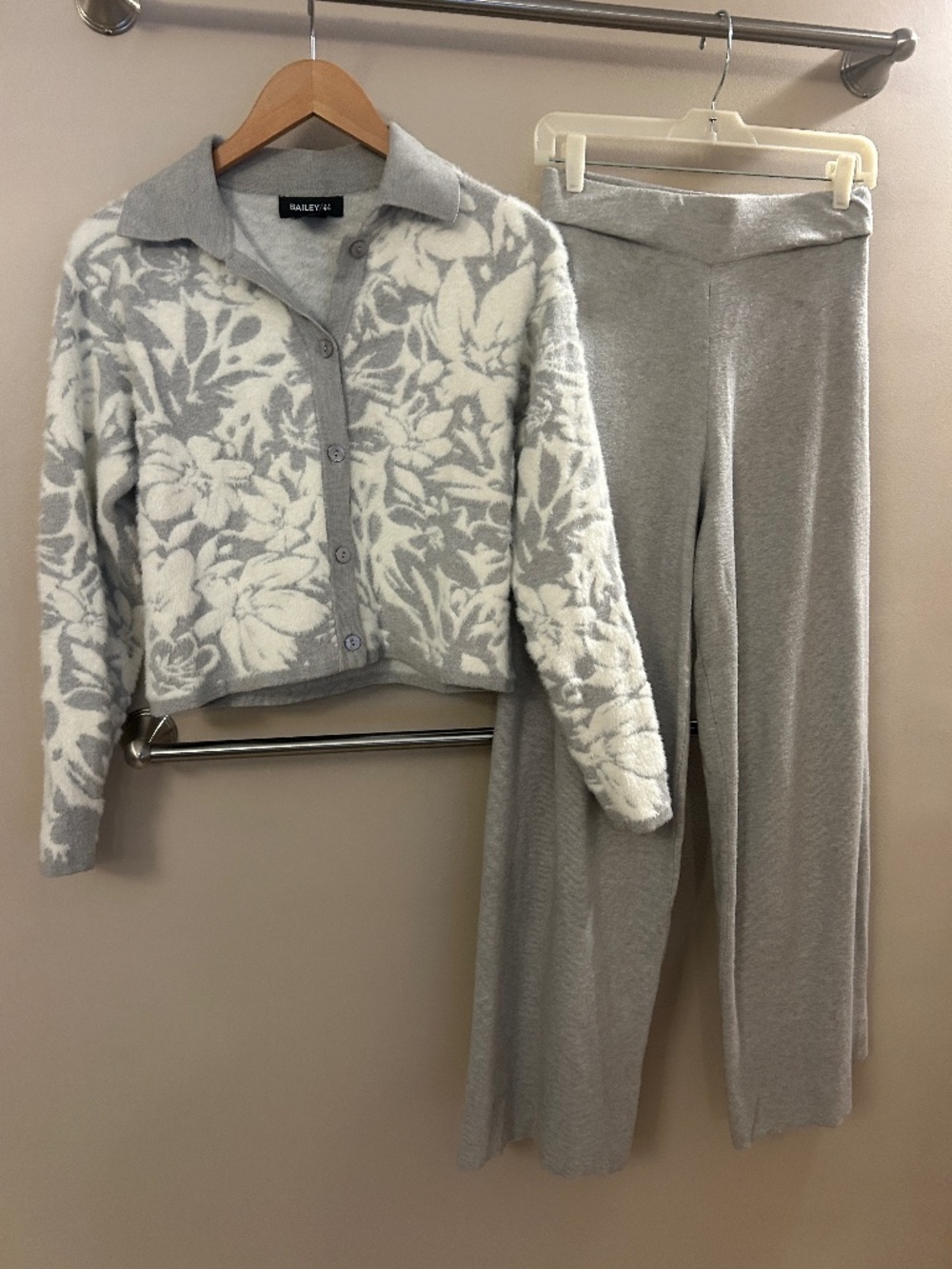 Gray and white matching lounge set